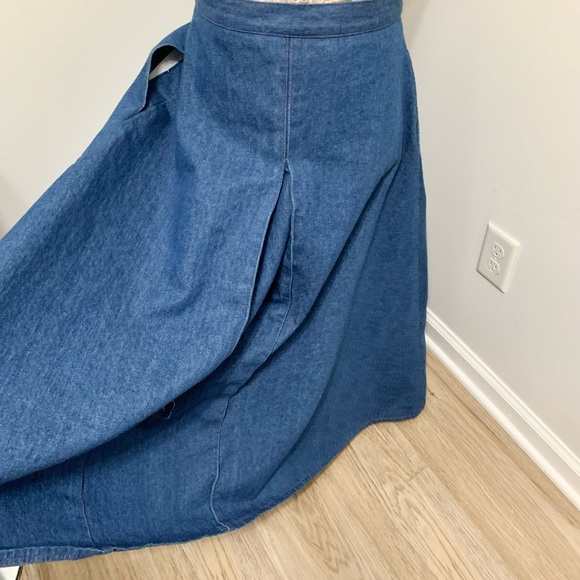 Vintage Denim Maxi Skirt - Vintage 11-12 - FITS LIKE 6/8 - Picture 9 of 14